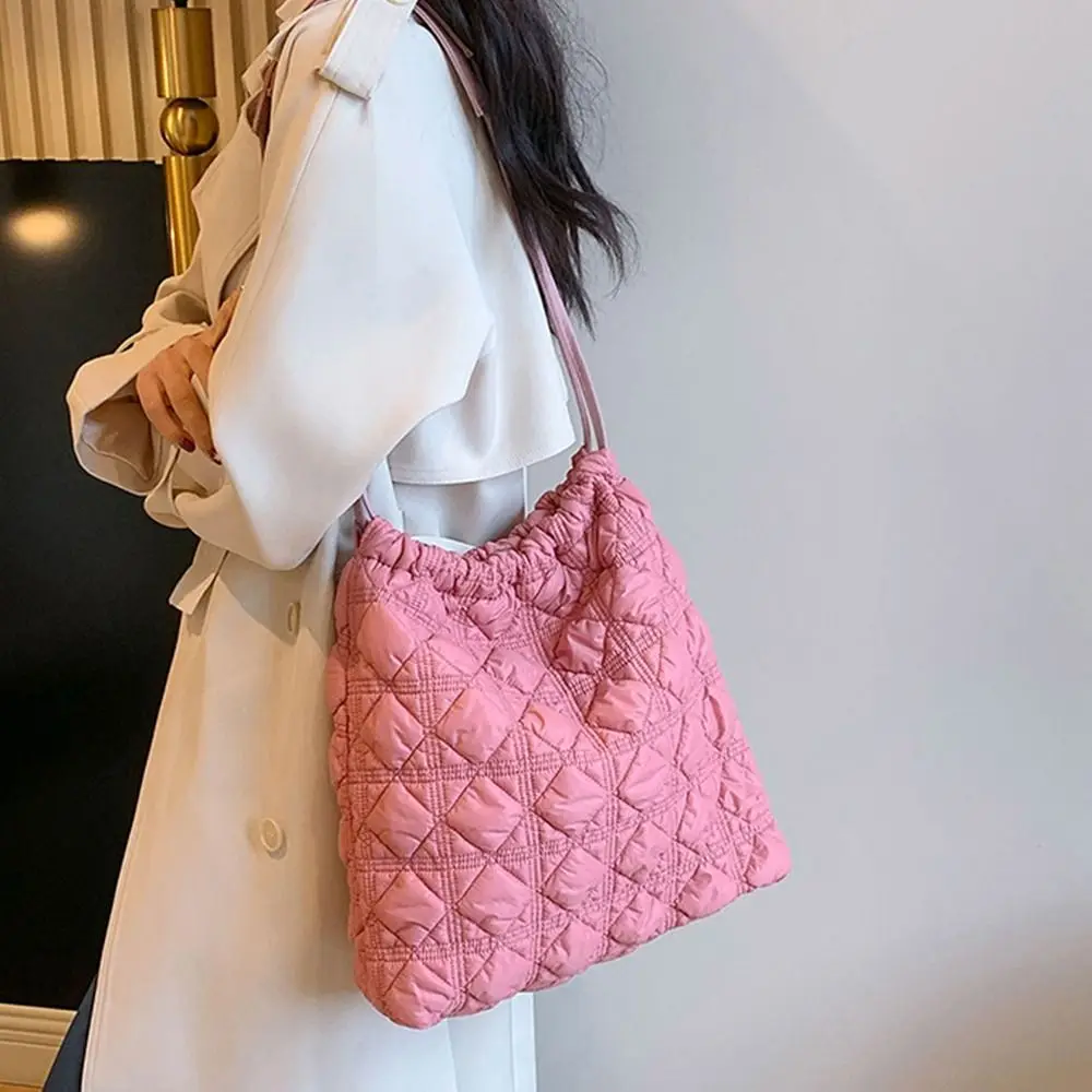 

Large Capacity Space Cotton Underarm Bag Plaid Korean Style Bubble Cloud Bag Solid Color Shoulder Bag Rhombic Lattice Handbag