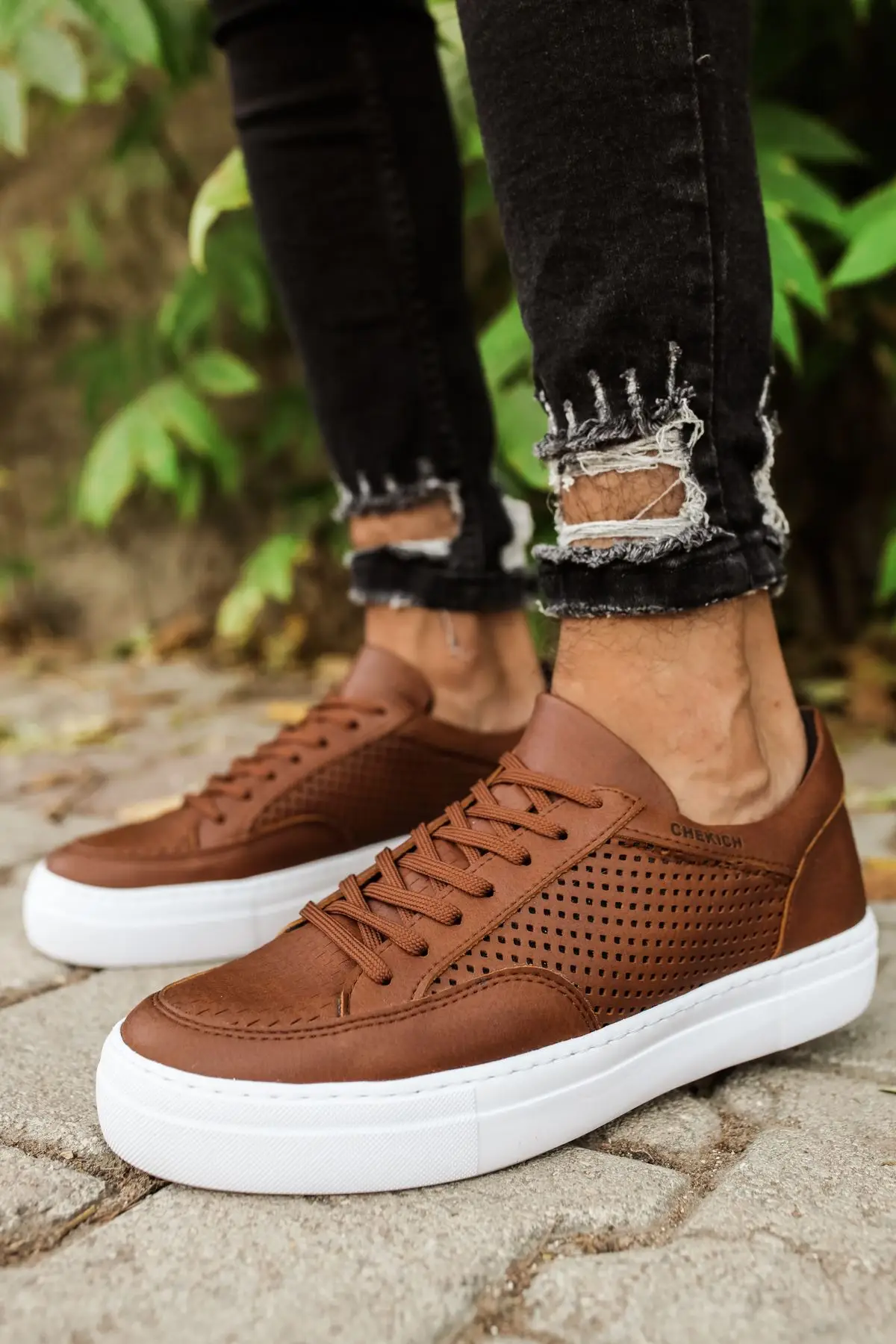 

BM кроссовки для мужчин костюм красного цвета Лоферы для мужчин; Повседневная обувь на платформе; Удобные гибкие Модные женские кожаные свад...