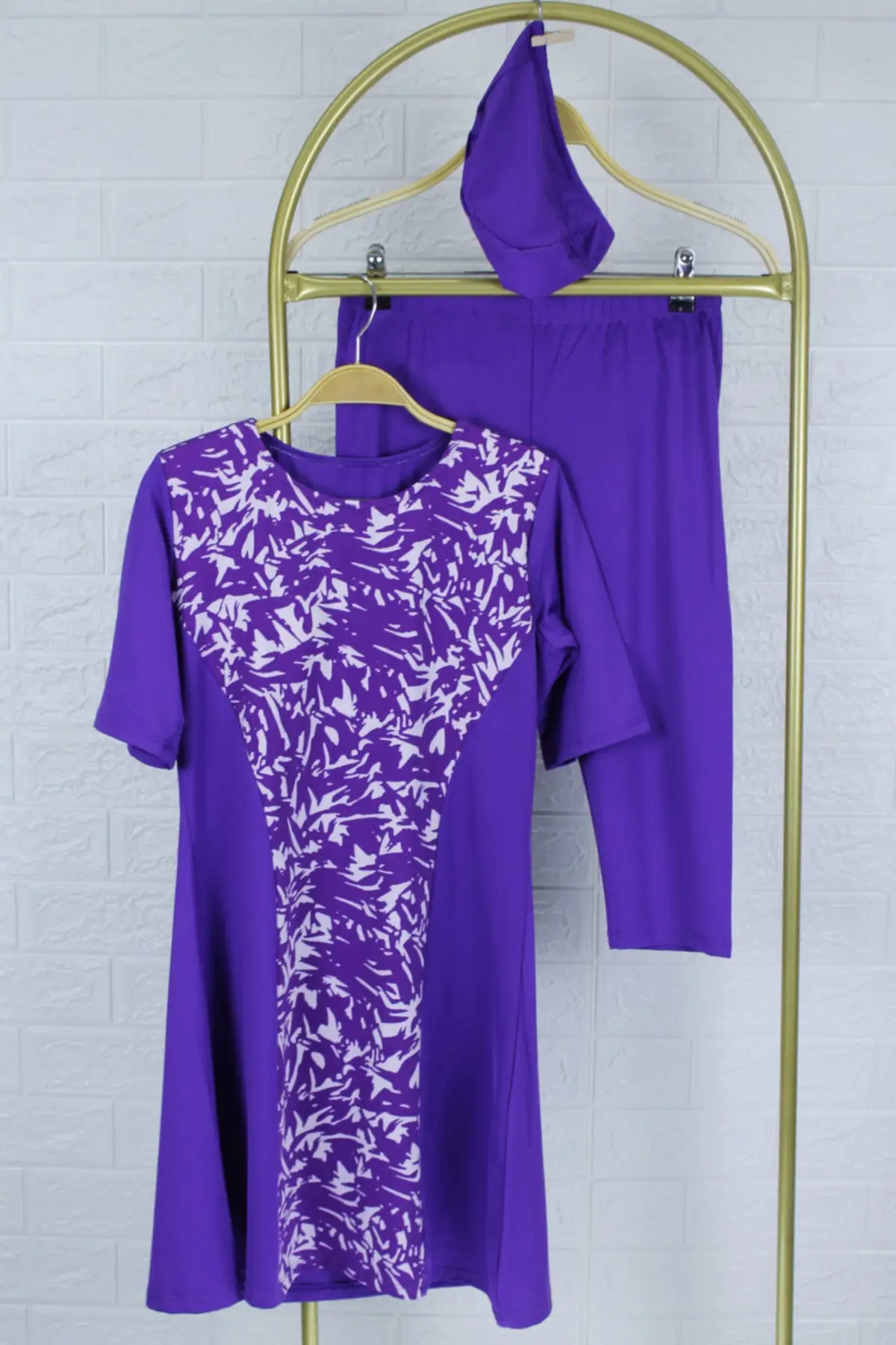 

Muslim Burkinis Purple Patterned Short Sleeve Swimwear Swimwear fashion Summer Clothing Hijab Sport Swimsuit Islamic Full Cover