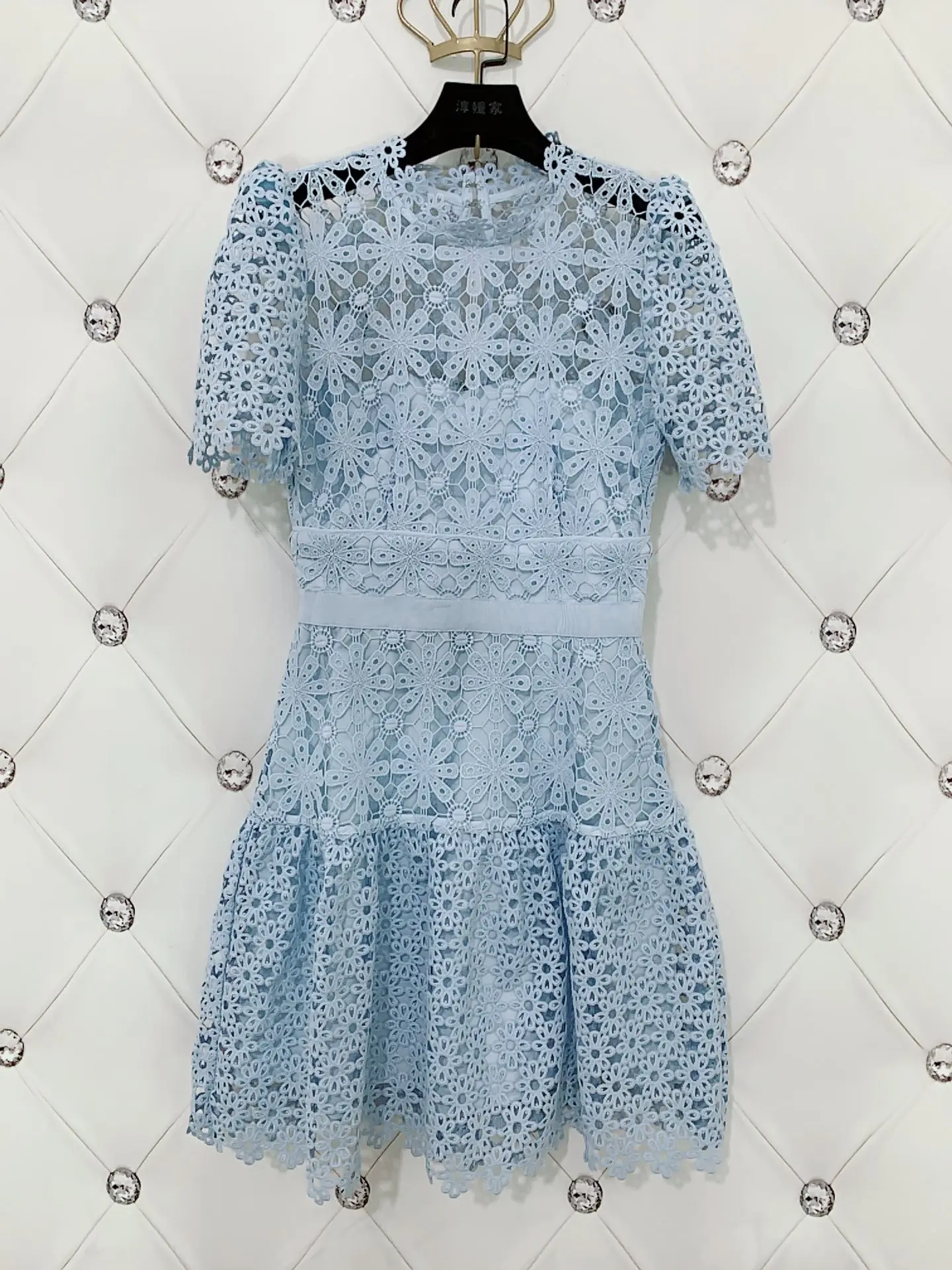 

Женское платье с вышивкой, кружевное платье с коротким рукавом и круглым вырезом, весна-лето 2022