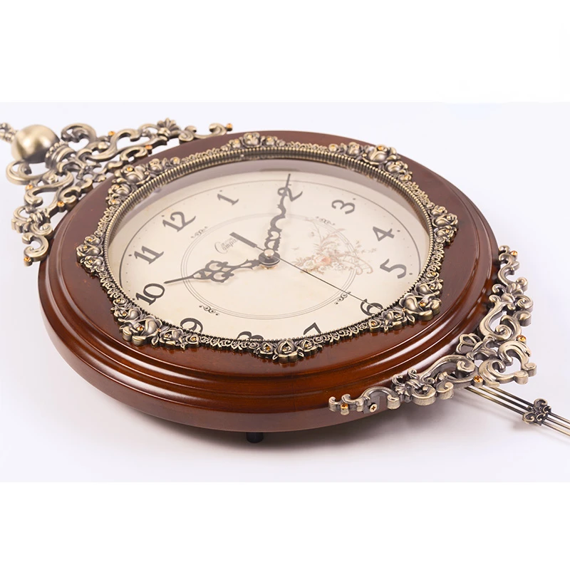 Зеркальные кварцевые часы в стиле ретро |