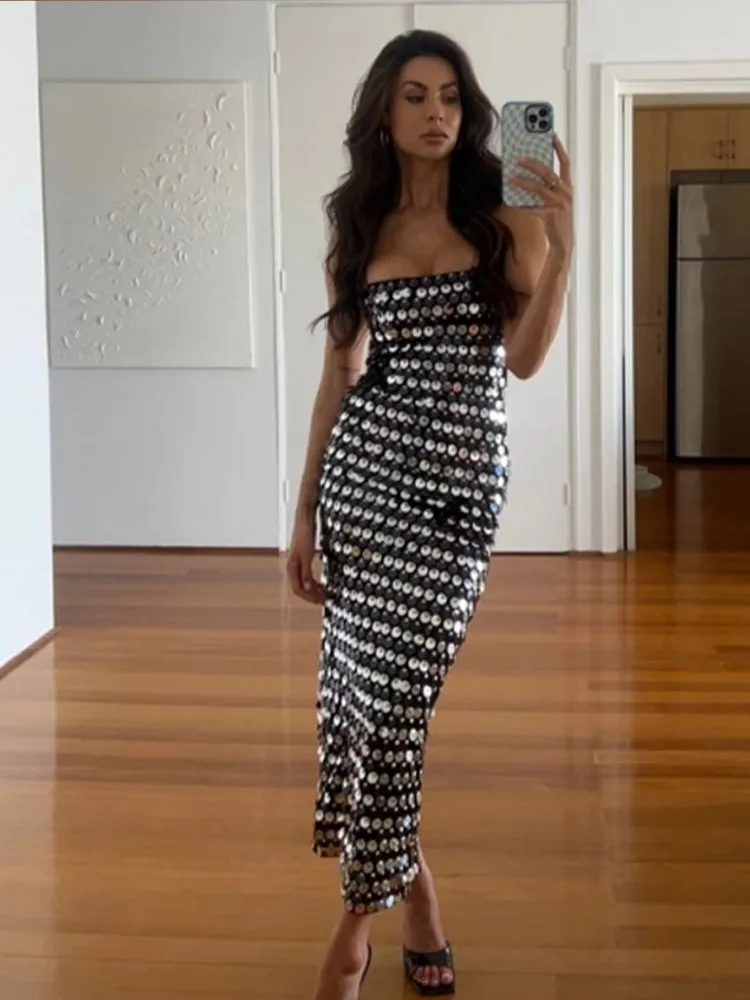 Сексуальное блестящее платье-макси с открытой спиной и квадратным вырезом