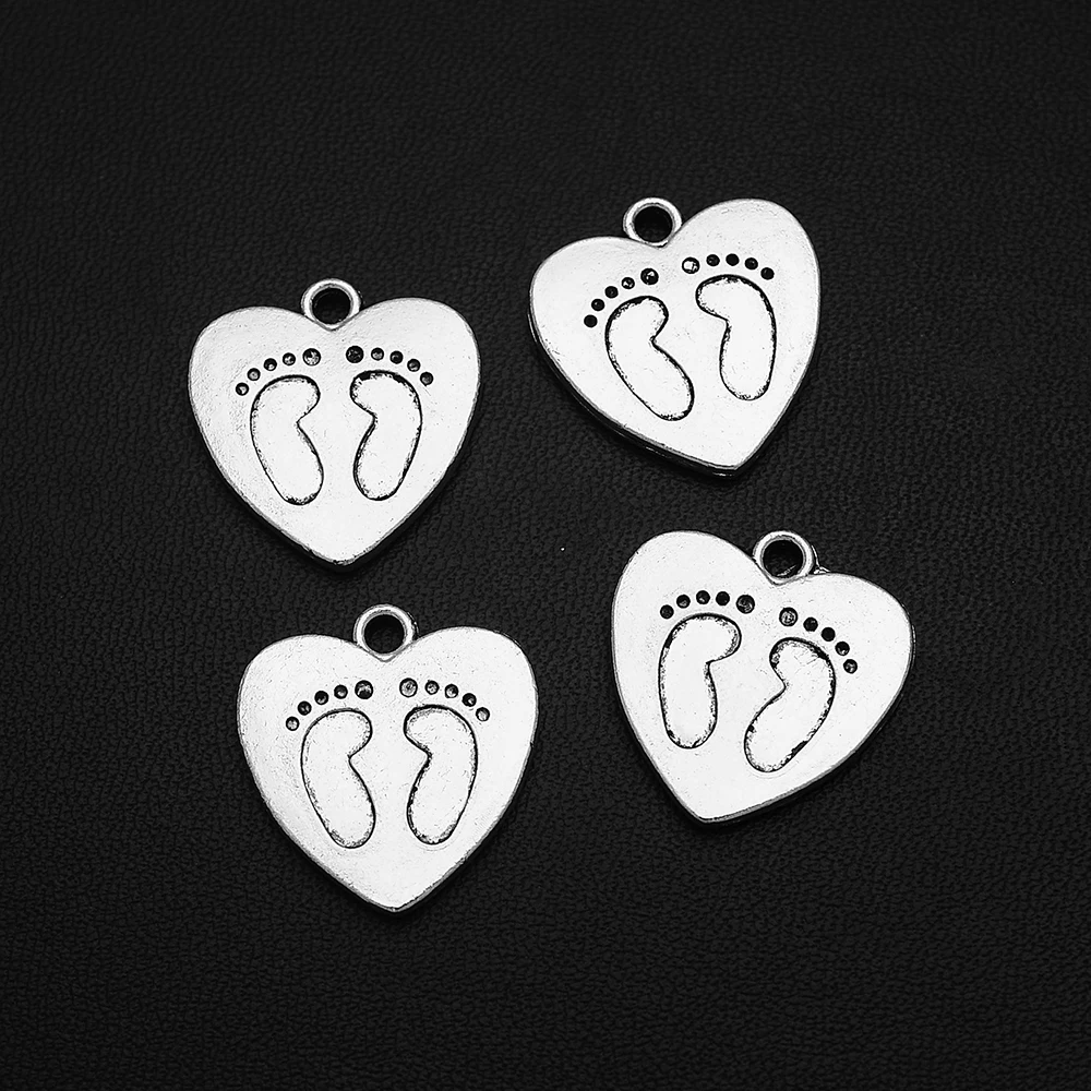 

5pcs/Lots 20x21mm Antique Silver Plated Feet Footprint Baby Charms Heart Shape Pendants For Diy Vintage Keychain Jewelry Parts