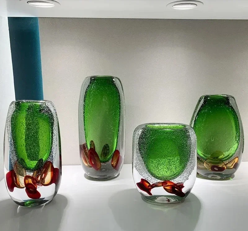 Ваза из стекла