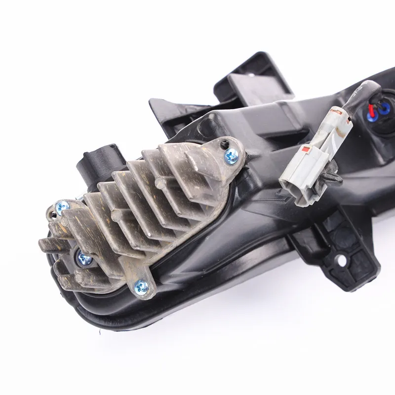 Для Geely Emgrand GL 2018 автомобильные аксессуары светодиодные передние противотуманные