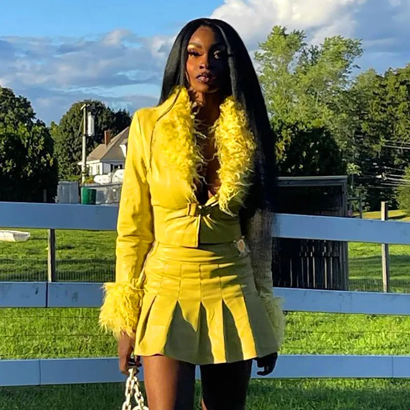 Autumn and Winter New Fashion Solid Color Long-sleeve Short Fur Collar Leather Coat Furry Collar Learher Cardigan Light Yellow