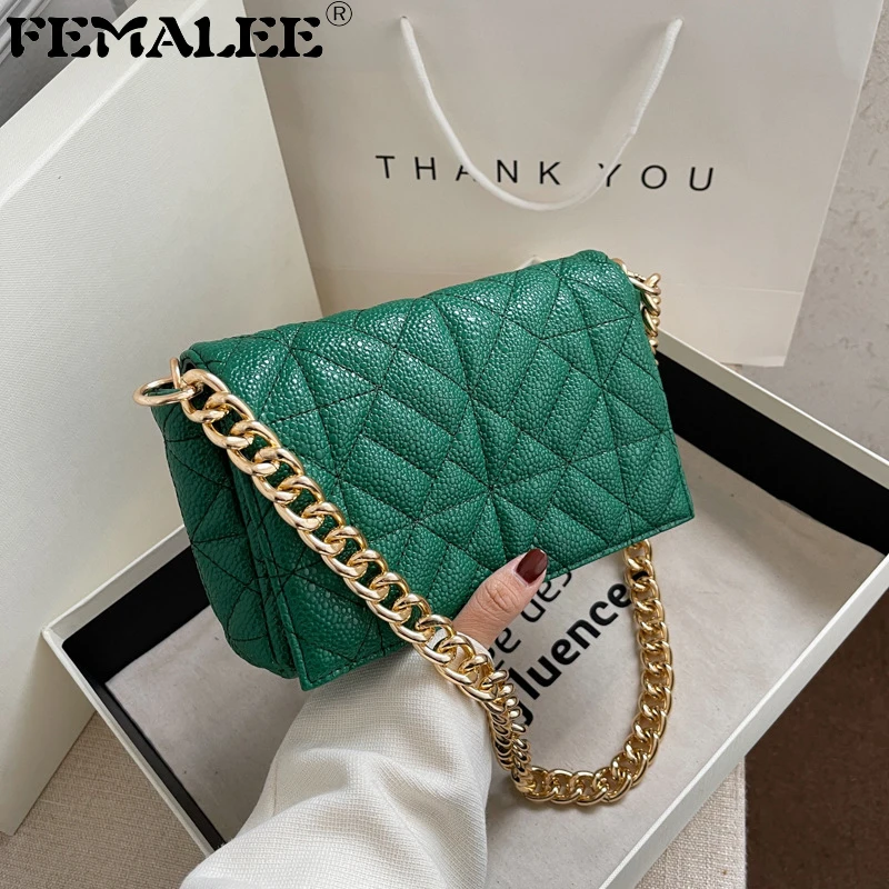 

Стеганые сумки для женщин, модные дизайнерские сумки через плечо в форме сердца, однотонные кошельки с цепочкой в клетку со стразами и замко...