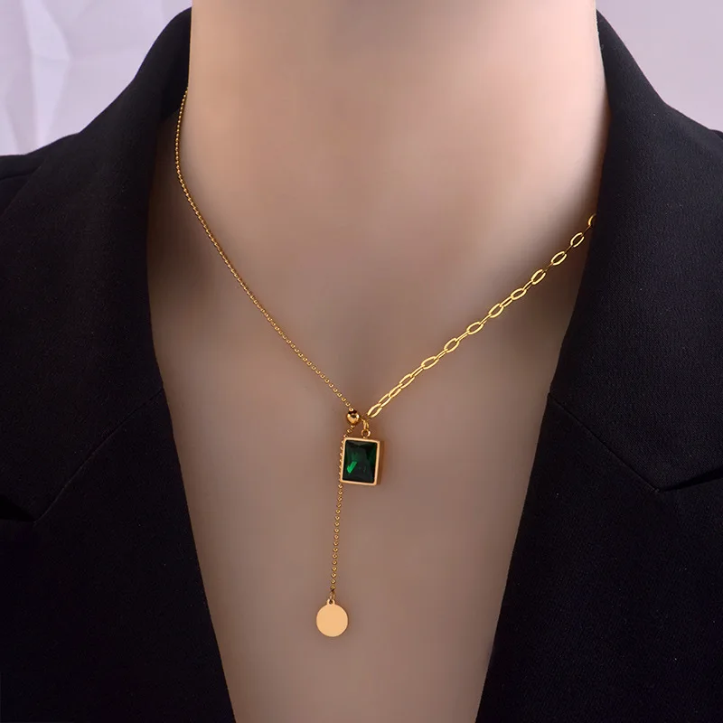 

Luxury Fashion Emerald Stainless Steel Gold Color Necklace for Woman Jewelry Pendant Girl Sexy Clavicle Chain Collares Para Muje