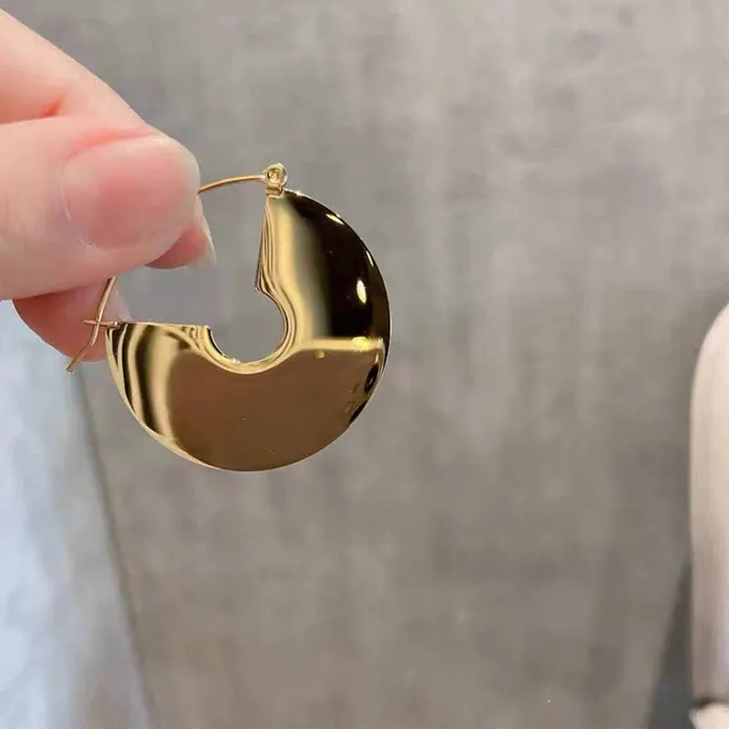 

Metal Hoop Gold Plated Stainless Steel Geometric Circular Earrings Simple Jewelry For Girly Girls Parties