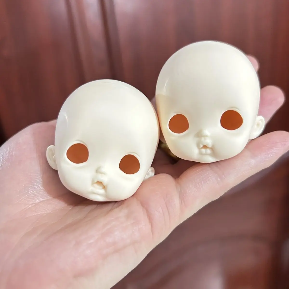 Шарнирная голова куклы