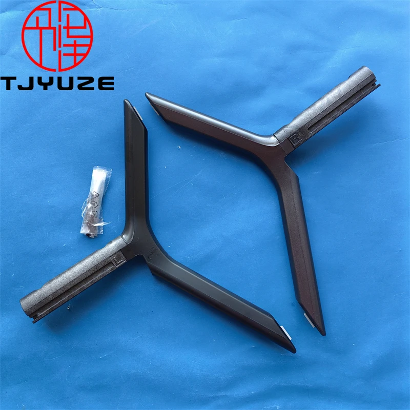 Legs W/screws Un65nu7100 Un65nu7300 Un65ru7100f