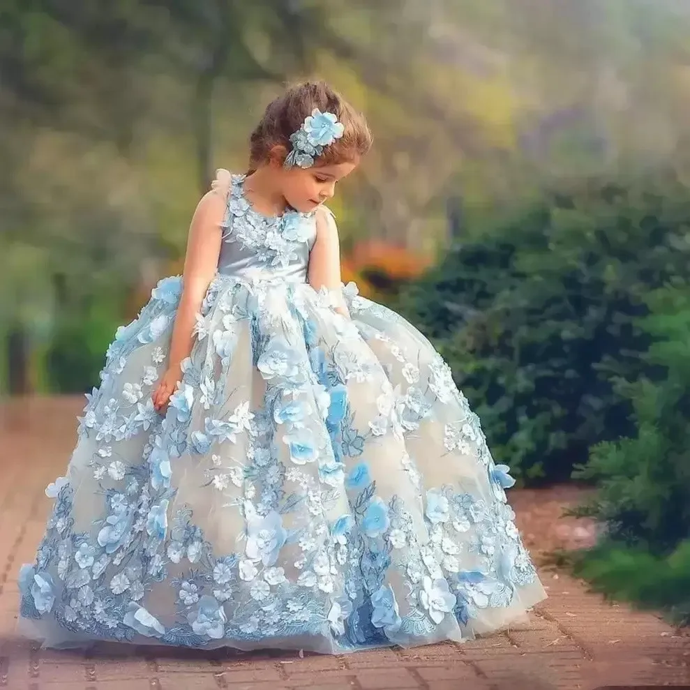 

Beautiful Sky Blue Flower Girl Dresses Backless Appliques Ball Gown Custom Made Birthday Party Dress