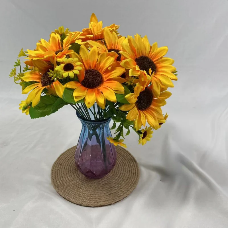 

Artificial Sunflower Flower Bouquet,Wedding Christmas Gift Plant Accessories Room Home Decor,Photographic Prop Decoration Flower