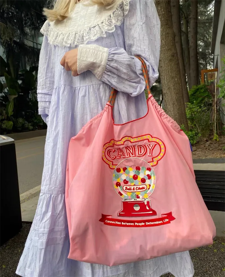 

Sweet Candy Women Embroidery Shoulder Bags Fashion Female Nylon Cloth Shopping Bag Large Capacity Casual Tote Donut Handbags
