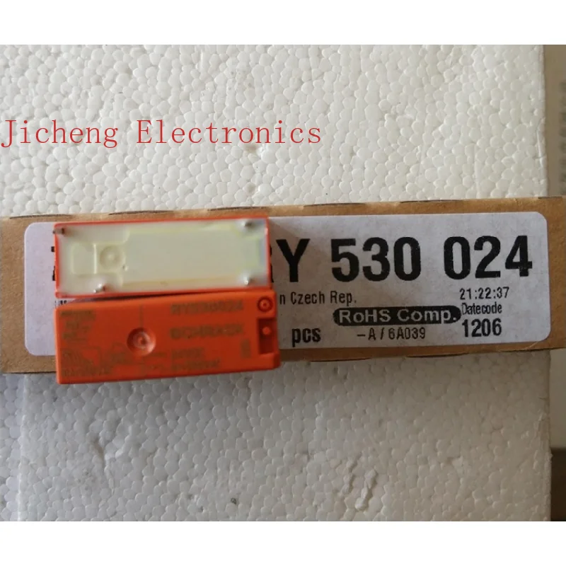 

New Original Relay RY530024 24VDC 4-pin 8A/250VAC
