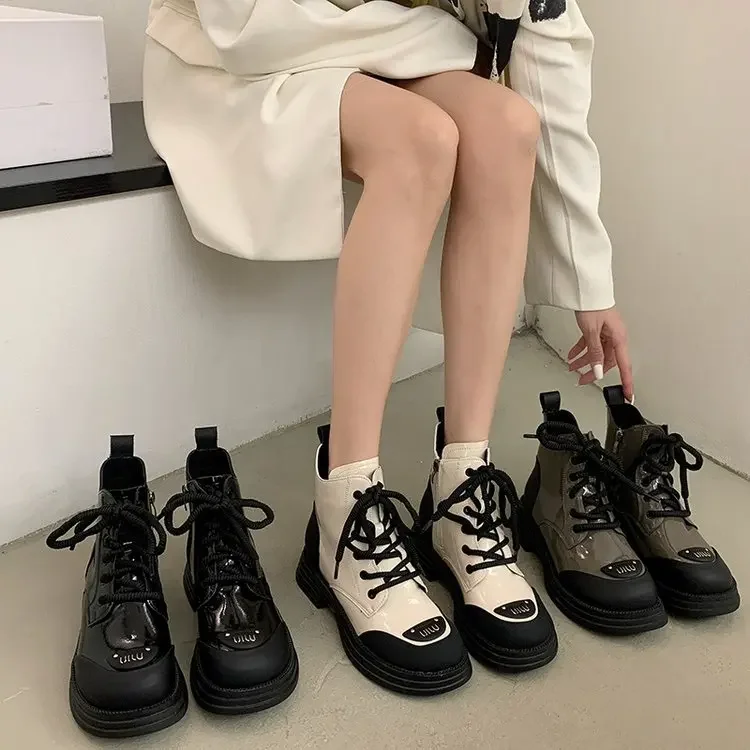 Ботинки женские зимние на шнуровке