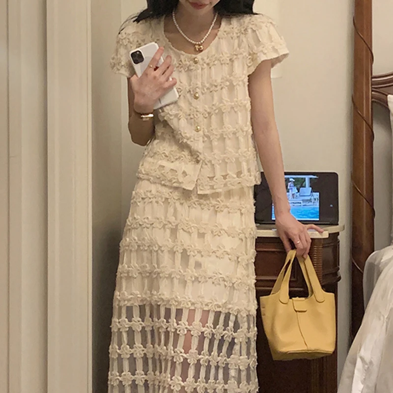 

WDMSNA французская мода, кружевная женская рубашка с круглым вырезом и вырезами + юбка-трапеция с высокой талией, женские летние комплекты из д...