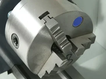 Станок для токарного станка с ЧПУ CJ0618 350