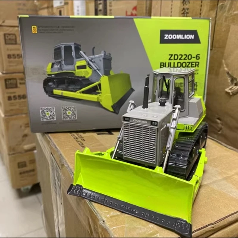 Коллекционная модель автомобиля из сплава