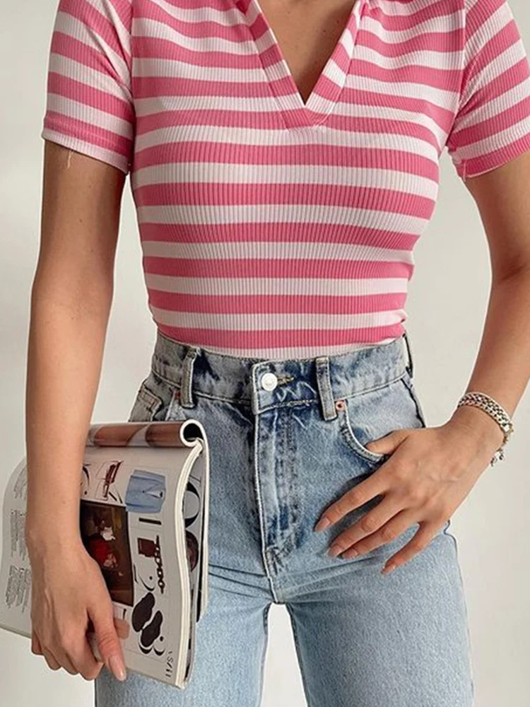 

Lady Sexy V Neck Slim Tee Shirt Women Harajuku Fashion Striped Casual Polo Shirt 2022 Summer Short Sleeve Knitted Tops Pullover