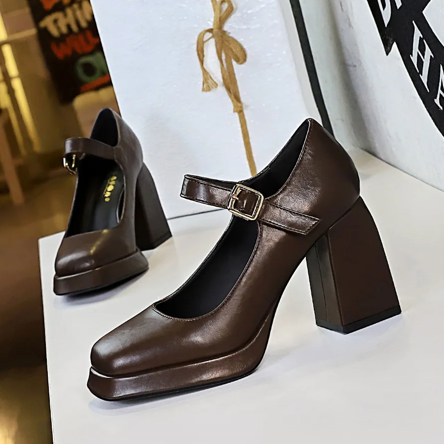 Женские туфли Мэри Джейн на массивном блочном каблуке с квадратным носком