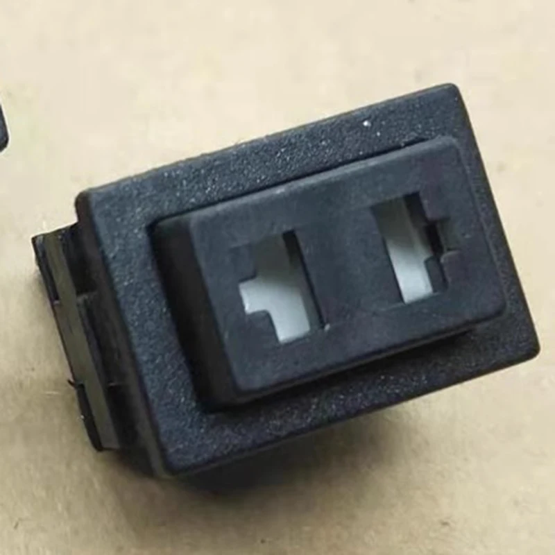 

Кнопочный переключатель для пылесоса 2 шт.