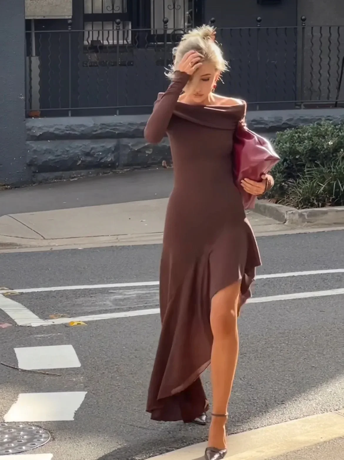 Kahaki длинное платье с открытыми плечами и длинными рукавами оборками сексуальное