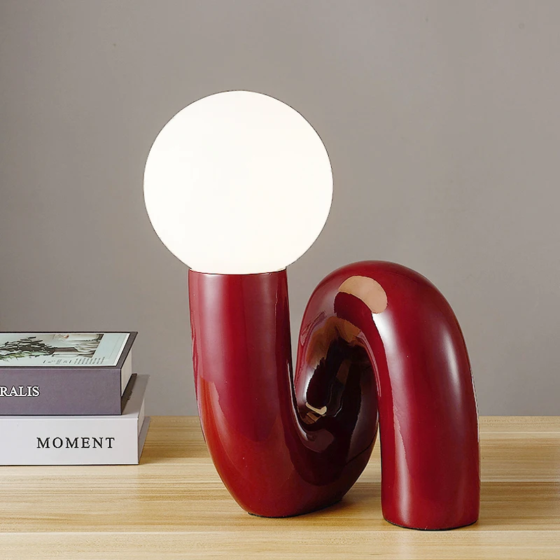 

Nordic Creative Resin Retro Bedroom Living Room Lamp Bedside Lamp Glass Danish art Modern Tabletop Lamp Wine Red ink Blue