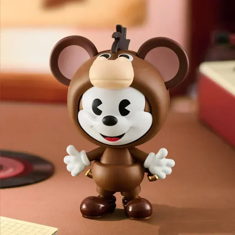 Фото POP MART Disney Mickey REMIXED Серия Mickey Meets PIXAR: Модная коллекционная фигурка-сюрприз в закрытой упаковке (Blind Box), игрушка, аниме-фигурка, настольная декорация №5
