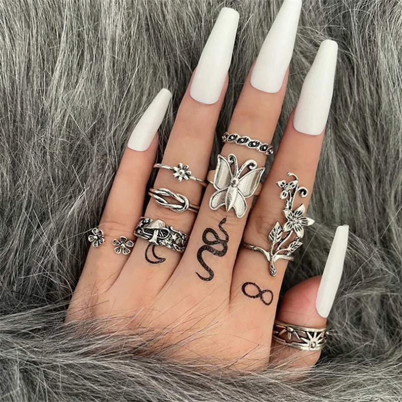 

New Fashion Vintage Hiphop Rings For Women Aesthatic Retro Punk Silver Color Butterfuly Female Finger Set Ring Jewelry 2022 Gift