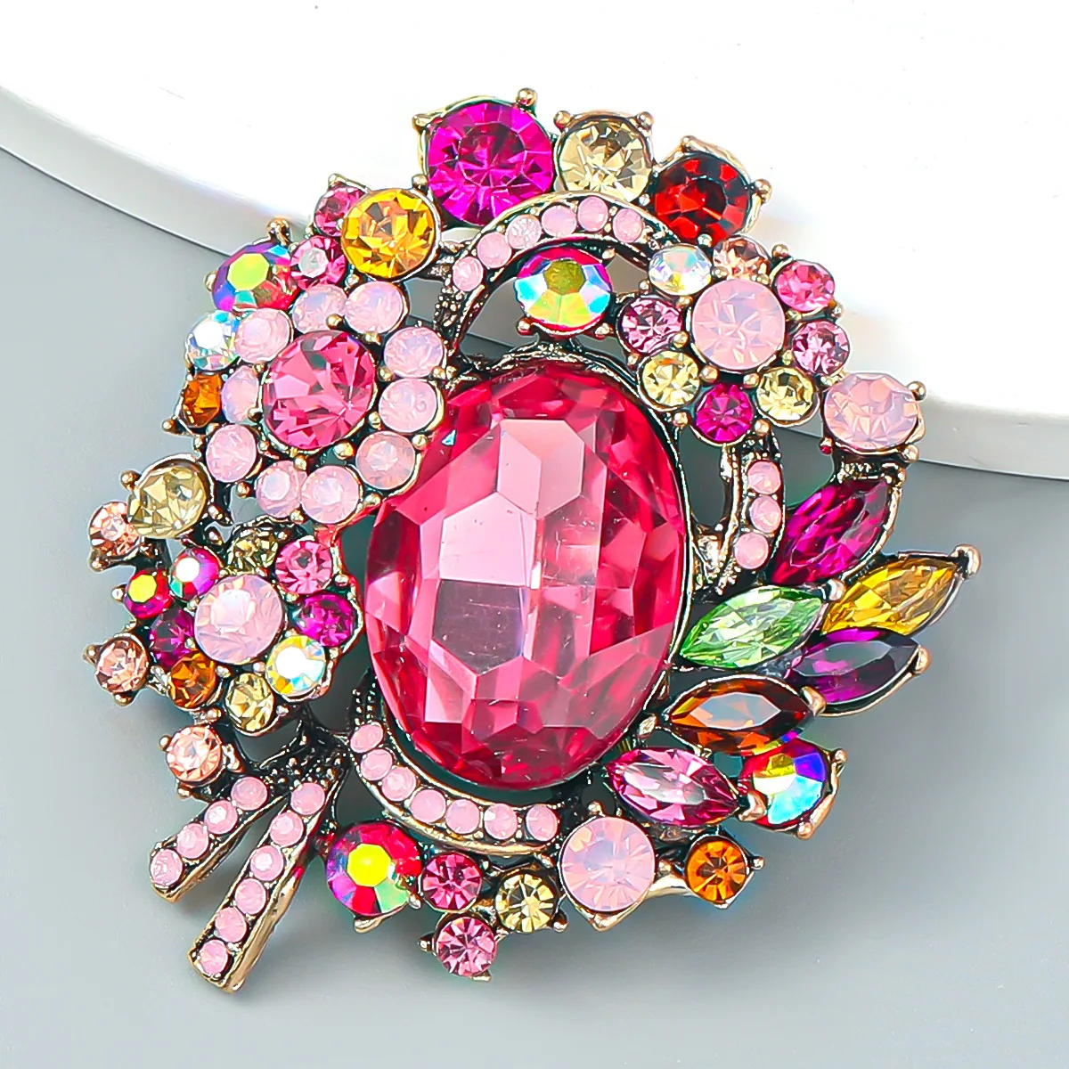 

MITTO NEW DESIGNED HOT FASHION JEWELRIES AND ACCESSORIES MULTI-COLOR RHINESTONES PAVED FLOWER HIGH-GRADE VINTAGE BROOCH