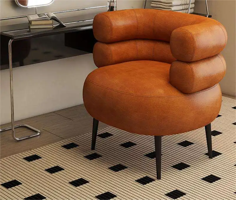 Modishes Design im nordischen Stil Bequemer weicher and langlebiger ad Freizeit stuhl mit desi