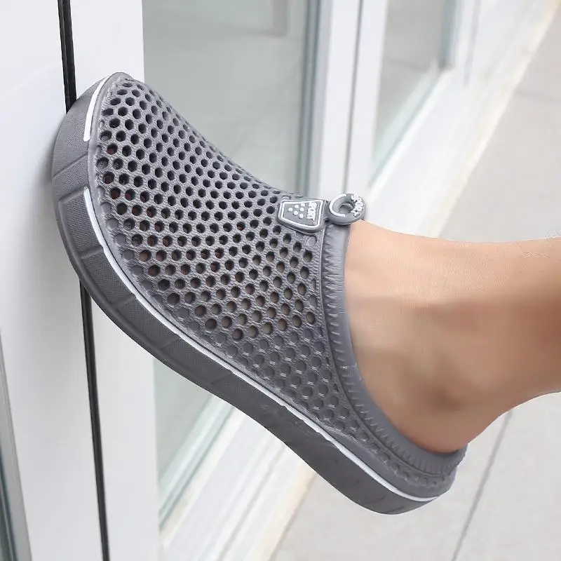 

Шлепанцы женские легкие для улицы и бассейна, сандалии для сада и пляжа, летние тапочки для воды и душа, размеры 36-45