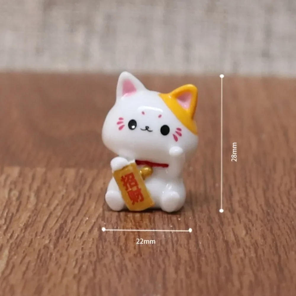 

Мини-фигурка кошки из смолы Lucky Cat
