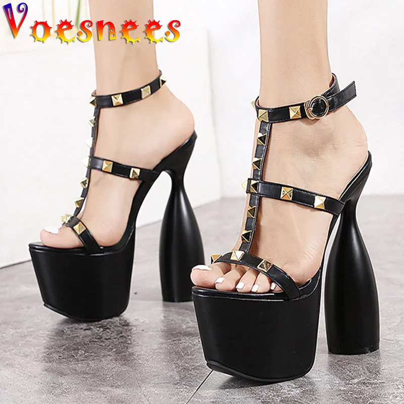 

Сандалии женские на платформе, классические туфли с заклепками, высокий тонкий каблук, роскошный дизайн, пикантная обувь для ночного клуба, ...