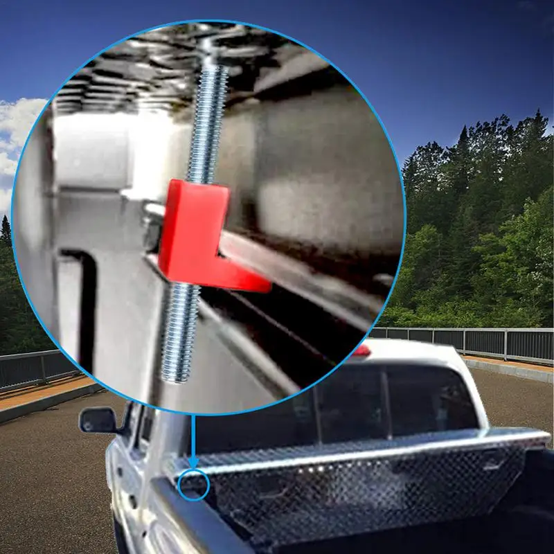 Рисунок 4 - J-образные крючки для грузовик