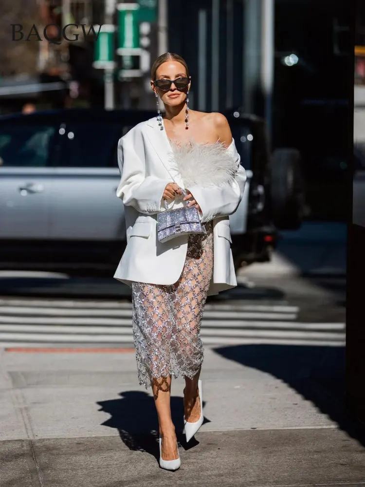 Женский комплект из двух предметов укороченный топ с перьями пикантный