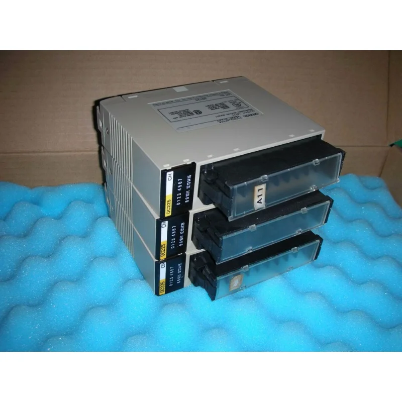 

1PC USED C200H-OC225