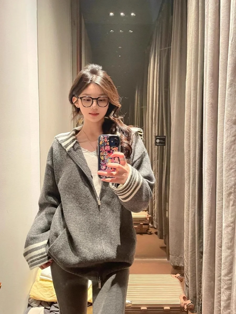 Sailor Collar Gray Sweater Women Autumn Wear Lazy Preppy Contrast Color Stripe Design Sense Knit cardigan Outerwear |
