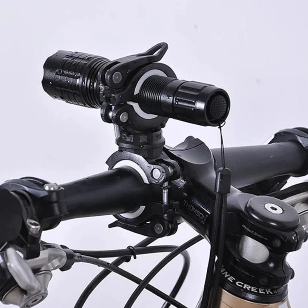 Фонарик с креплением на велосипед вращение 360 °