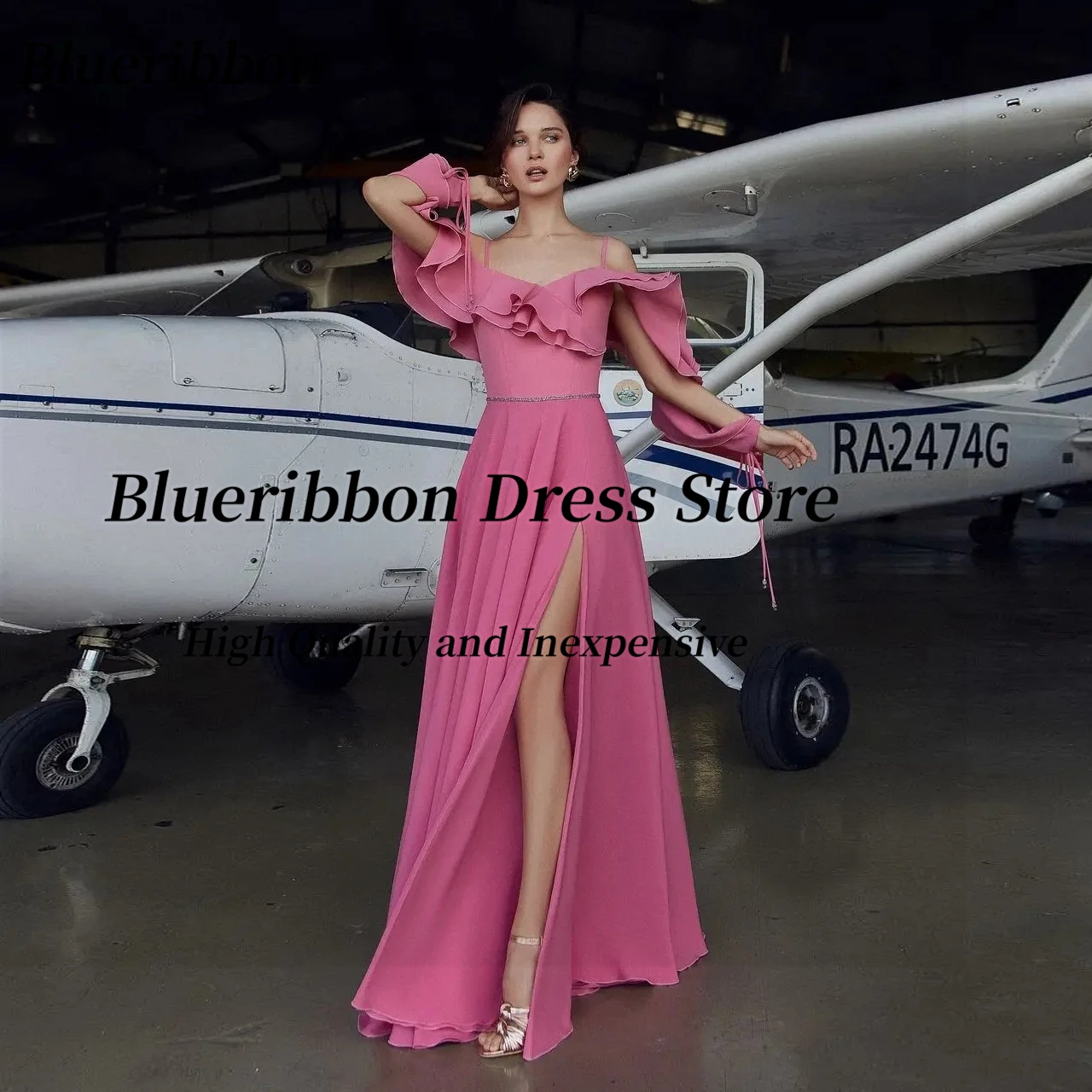 Женское платье подружки невесты Blueribbon на бретельках с открытыми плечами и