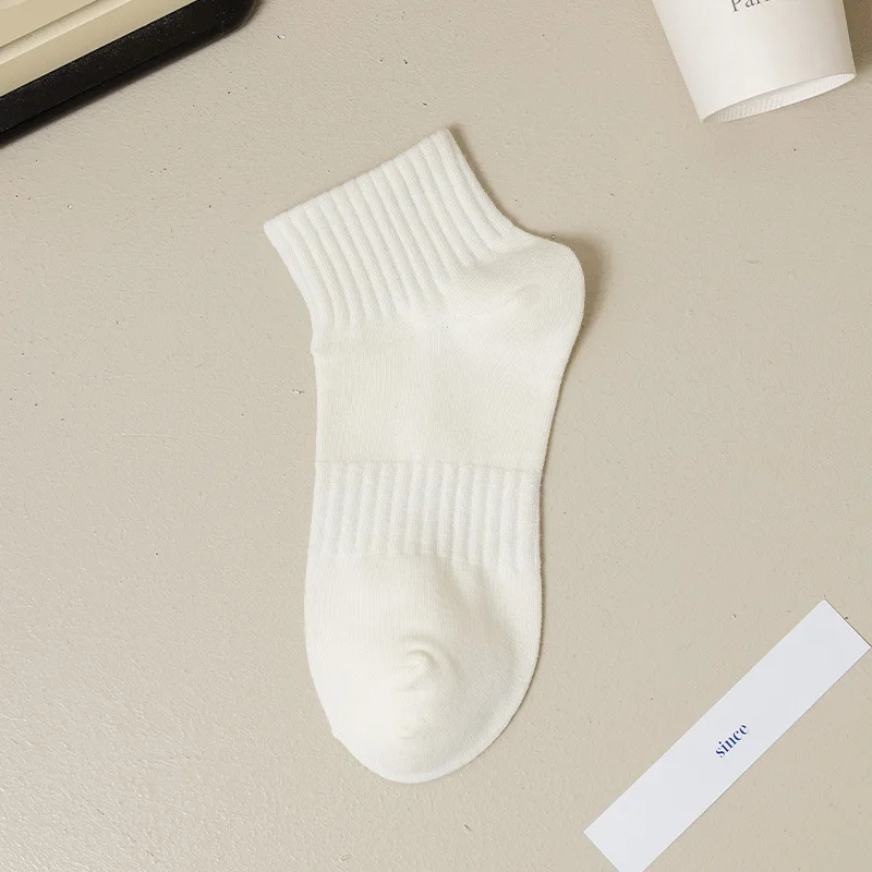 

Cotton Socks For Women 2023 New Fresh Solid Color Breathable Casual Plain Cotton Socks Girl Comfortable Candy Color Ankle Socks