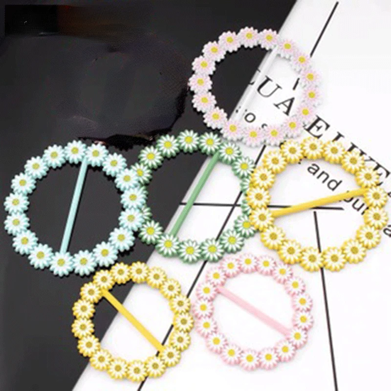 

2 шт., маленькие пуговицы с маргаритками