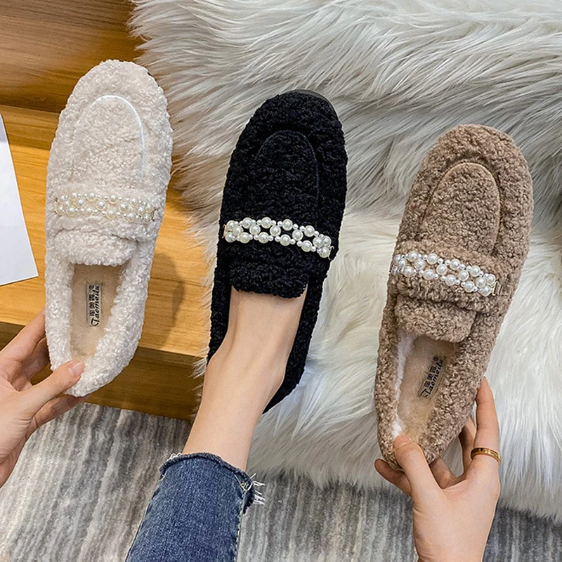 2022 Femmes Wool Sheep Fur Moccasins Women Pearl Beaded Flats Curly Lambswool Shoes Winter Ladies Outdoor Plush Cotton Loafers