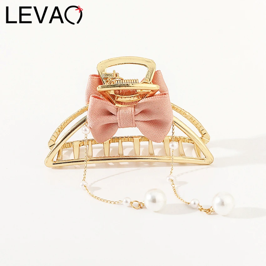 

LEVAO Pearl Bow Tassel Shark Clip Ladies Alloy Grab Clip Net Red Girl Sweet Geometric Hairpin Fashion Jewelry Hair Accessories