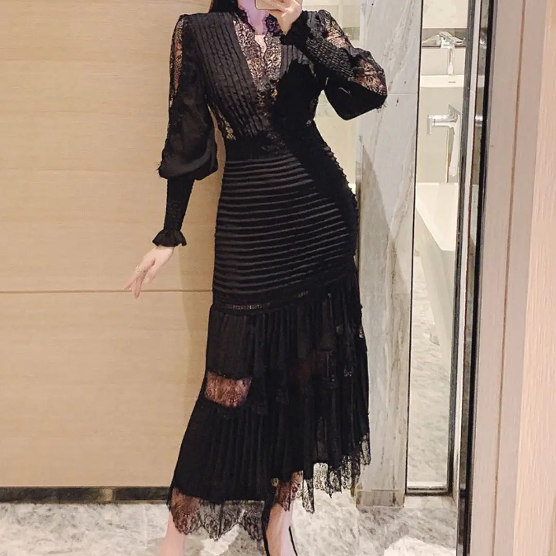 

Autumn 2023 New Fashion Sexy V-neck SexyPleated Splice Lace Hollow Out Dress Women's Long Sleeve Black Chiffon Dress