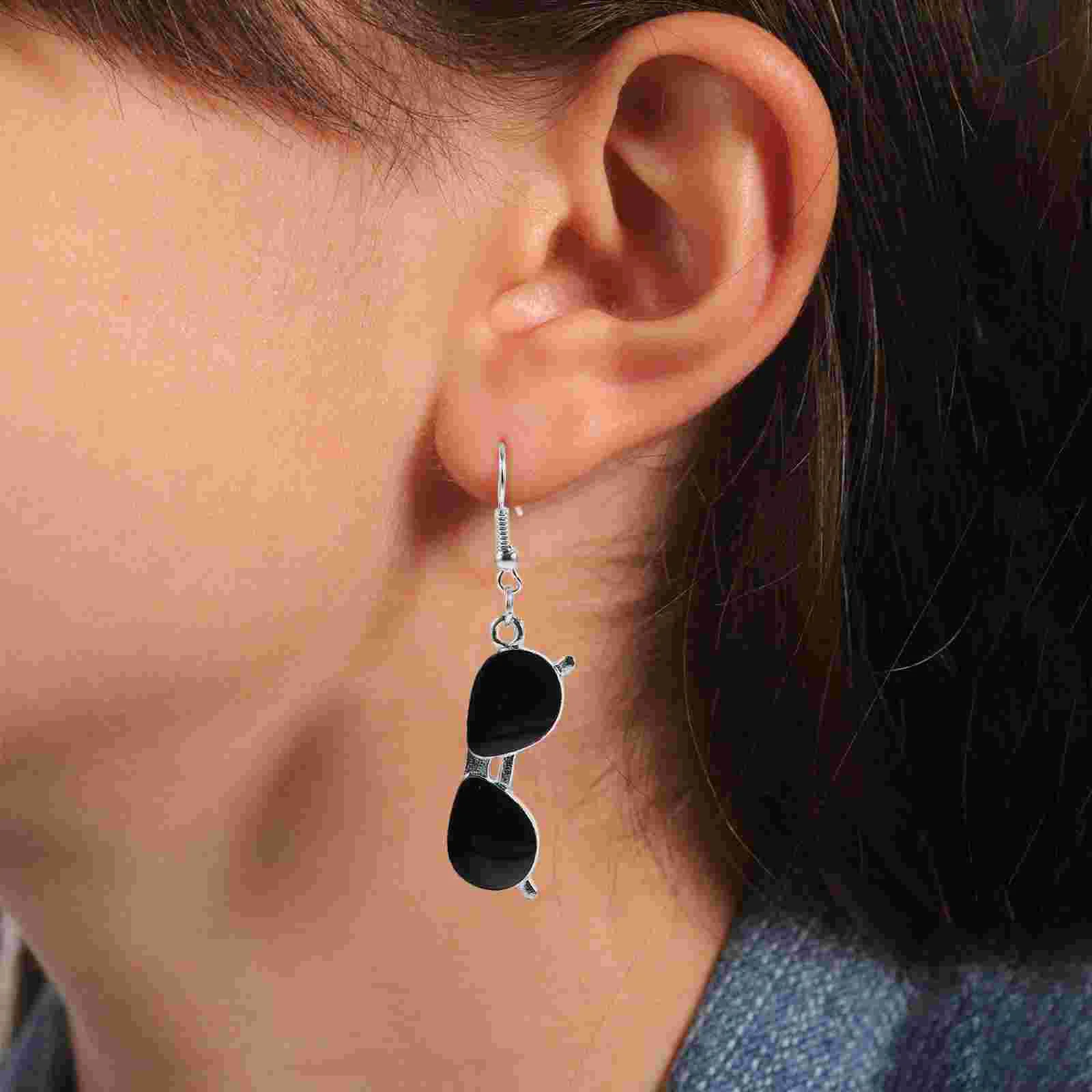 

1 pair of Stylish Drop Earrings Women Girl Earrings Punk Style Sunglasses Dangle Earrings Decors