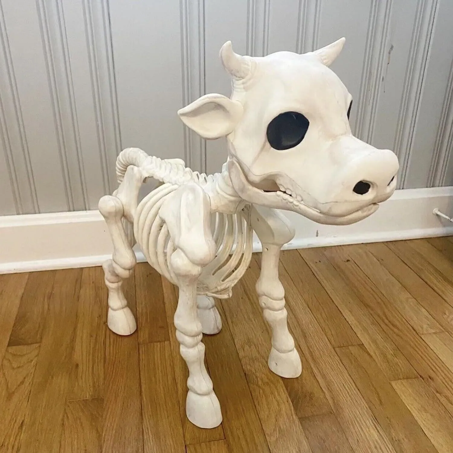 

Cow Skeleton Spooky Halloween Skeleton Statues for Decoration Realistic Skeleton Cow Graveyard Prop for House Garden Decorations