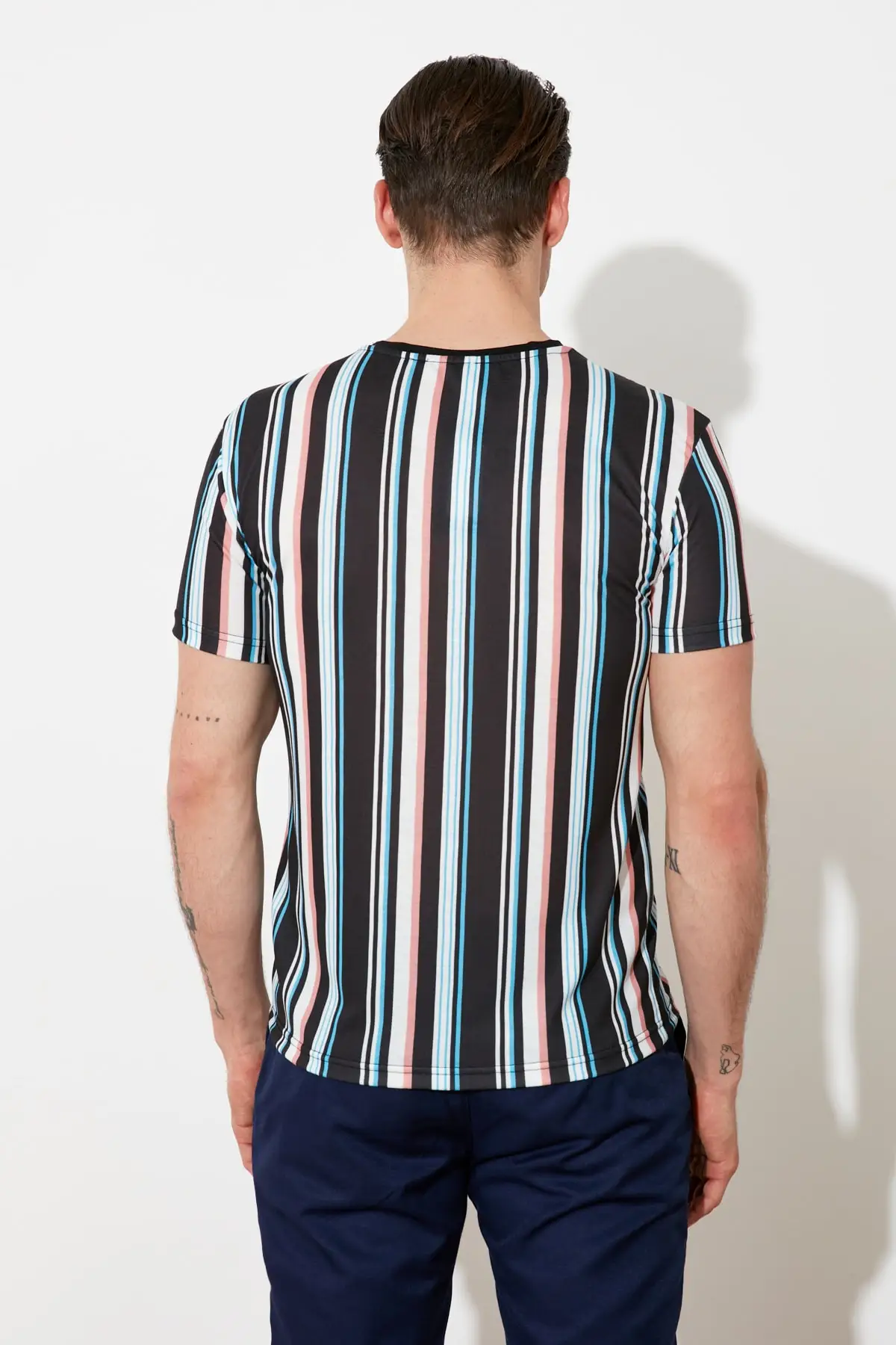 

Trendyol Men 'S Regular Fit Cycling Neck Short-Sleeve T-Shirt TMNSS21TS2804