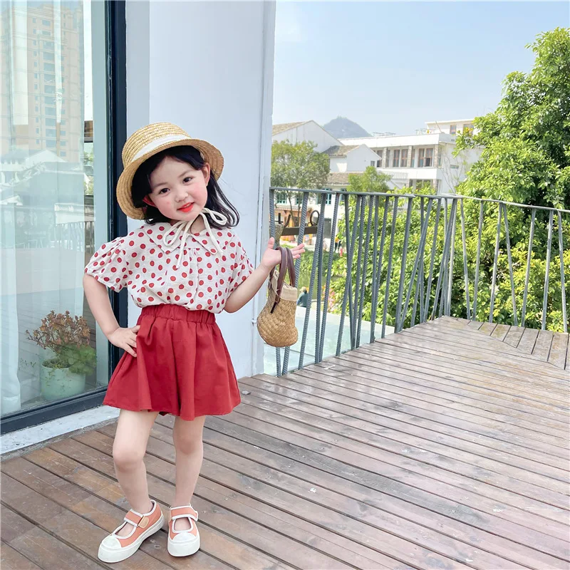 

Children's clothing 2022 summer Korean version girls' polka dot doll shirt + skirt pants suit children's sweet two-piece suit
